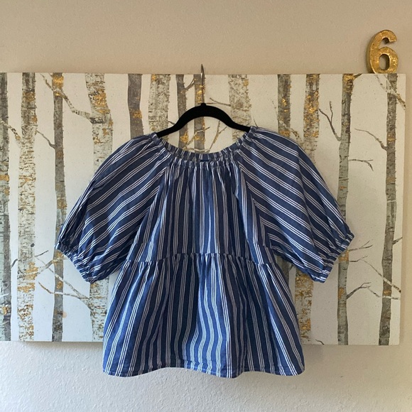 Old Navy Petite Small navy and white peplum top - Picture 1 of 4